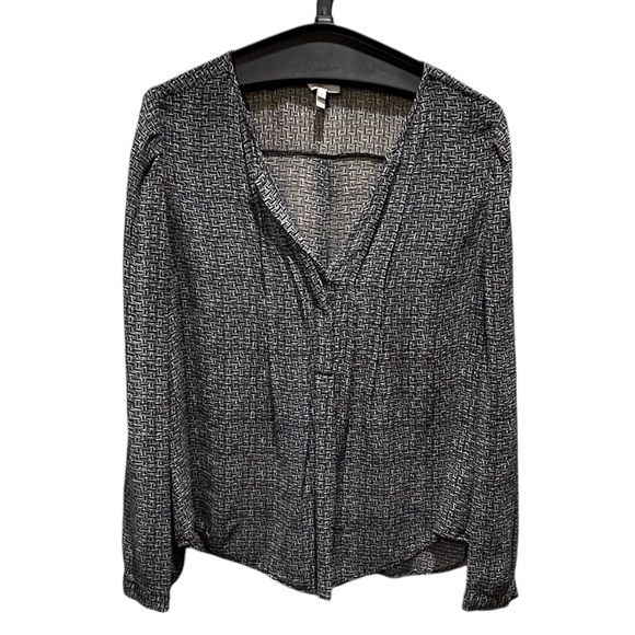 Joie Tops - Joie 100% Silk Black/White Geo Print Blouse Chiffon Size Medium